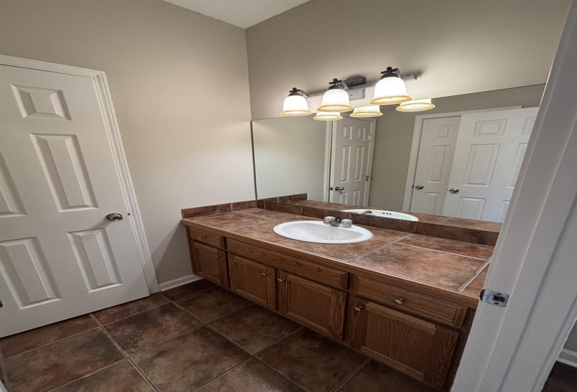 152 BRIGHTON VILLAGE LOOP, Brighton, Tennessee 38011, 3 Bedrooms Bedrooms, 8 Rooms Rooms,2.1 BathroomsBathrooms,Rental Properties,For Sale,BRIGHTON VILLAGE,10222150