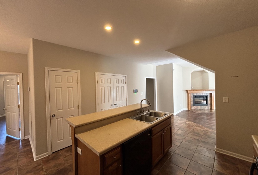 152 BRIGHTON VILLAGE LOOP, Brighton, Tennessee 38011, 3 Bedrooms Bedrooms, 8 Rooms Rooms,2.1 BathroomsBathrooms,Rental Properties,For Sale,BRIGHTON VILLAGE,10222150