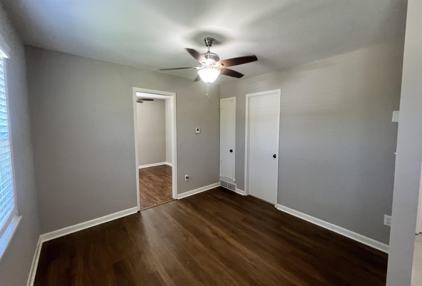 121 WEST ST, Collierville, Tennessee 38017, 3 Bedrooms Bedrooms, 6 Rooms Rooms,1 BathroomBathrooms,Rental Properties,For Sale,WEST,10222152