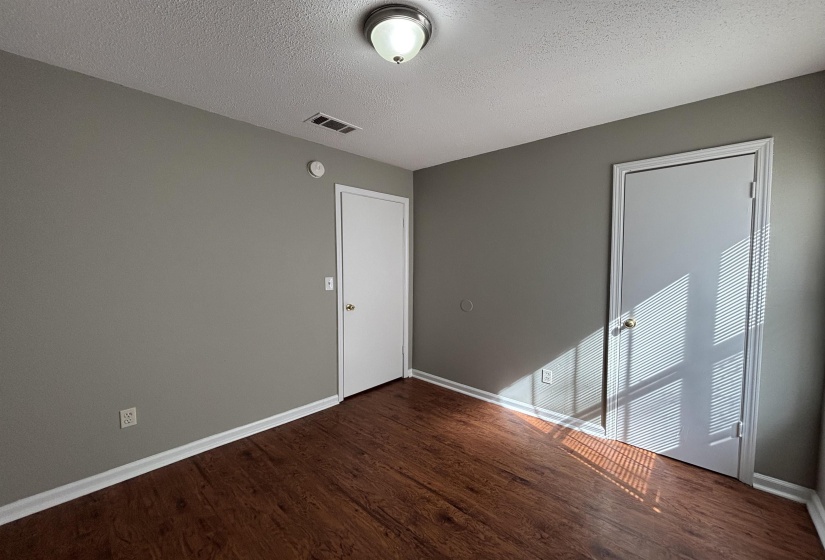 4450 ARNOLD CV, Memphis, Tennessee 38118, 4 Bedrooms Bedrooms, 6 Rooms Rooms,2 BathroomsBathrooms,Rental Properties,For Sale,ARNOLD,10222163