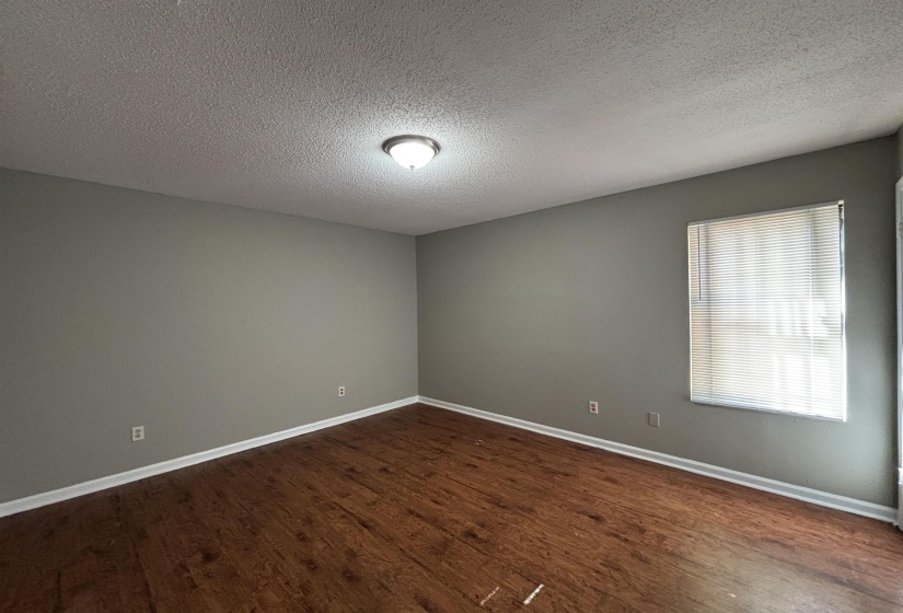 4450 ARNOLD CV, Memphis, Tennessee 38118, 4 Bedrooms Bedrooms, 6 Rooms Rooms,2 BathroomsBathrooms,Rental Properties,For Sale,ARNOLD,10222163