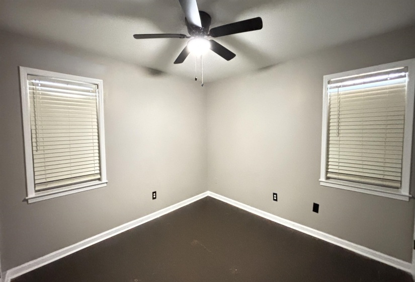 3863 TREZEVANT ST, Memphis, Tennessee 38127, 3 Bedrooms Bedrooms, 6 Rooms Rooms,1.1 BathroomsBathrooms,Rental Properties,For Sale,TREZEVANT,10222167