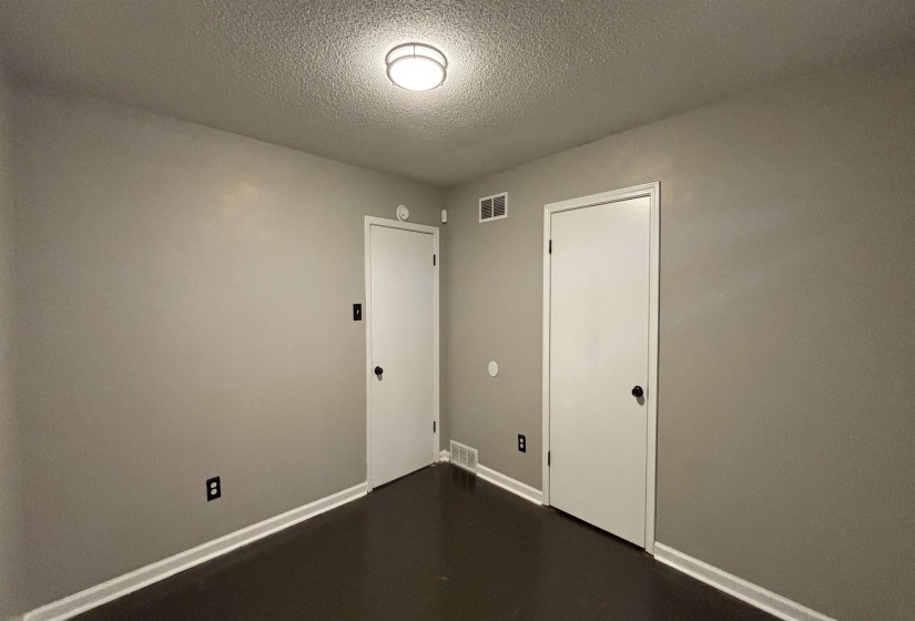 3863 TREZEVANT ST, Memphis, Tennessee 38127, 3 Bedrooms Bedrooms, 6 Rooms Rooms,1.1 BathroomsBathrooms,Rental Properties,For Sale,TREZEVANT,10222167