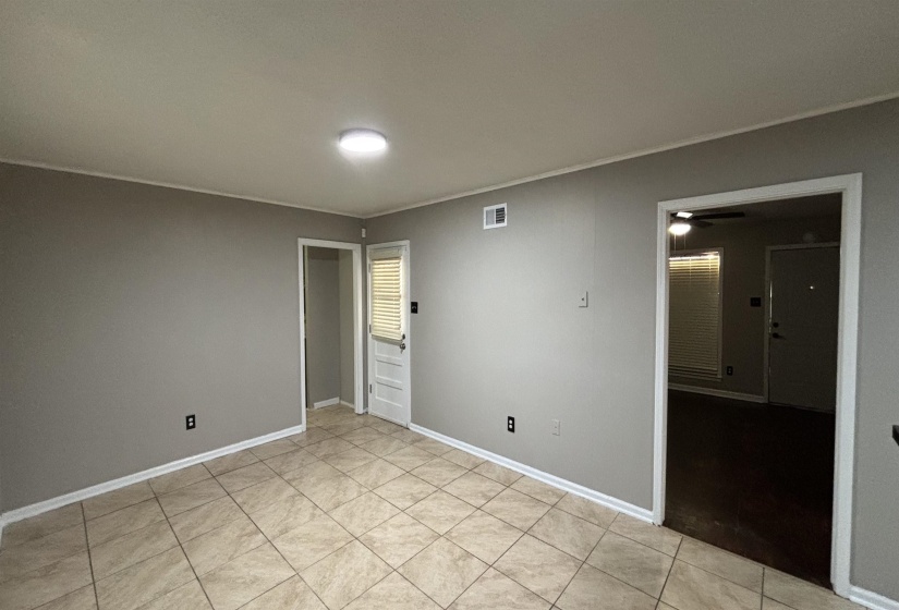 3863 TREZEVANT ST, Memphis, Tennessee 38127, 3 Bedrooms Bedrooms, 6 Rooms Rooms,1.1 BathroomsBathrooms,Rental Properties,For Sale,TREZEVANT,10222167