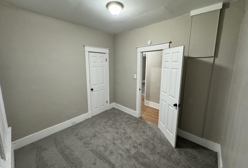919 WILLETT ST, Memphis, Tennessee 38107, 4 Bedrooms Bedrooms, 8 Rooms Rooms,2 BathroomsBathrooms,Rental Properties,For Sale,WILLETT,10222168