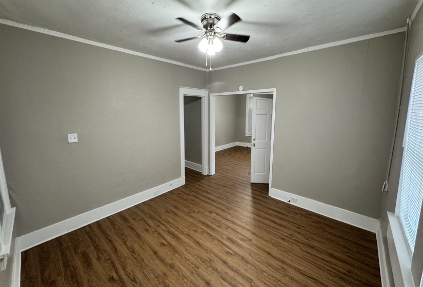 919 WILLETT ST, Memphis, Tennessee 38107, 4 Bedrooms Bedrooms, 8 Rooms Rooms,2 BathroomsBathrooms,Rental Properties,For Sale,WILLETT,10222168