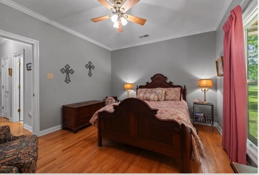 815 GLADE SPRINGS DR, Somerville, Tennessee 38068, 3 Bedrooms Bedrooms, 6 Rooms Rooms,2.1 BathroomsBathrooms,Residential,For Sale,GLADE SPRINGS,10222170