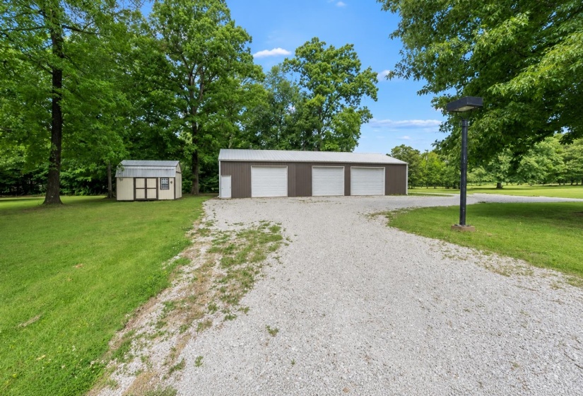 815 GLADE SPRINGS DR, Somerville, Tennessee 38068, 3 Bedrooms Bedrooms, 6 Rooms Rooms,2.1 BathroomsBathrooms,Residential,For Sale,GLADE SPRINGS,10222170