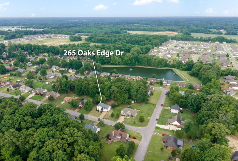 265 OAKSEDGE DR, Oakland, Tennessee 38060, 4 Bedrooms Bedrooms, 7 Rooms Rooms,2.1 BathroomsBathrooms,Residential,For Sale,OAKSEDGE,10222179