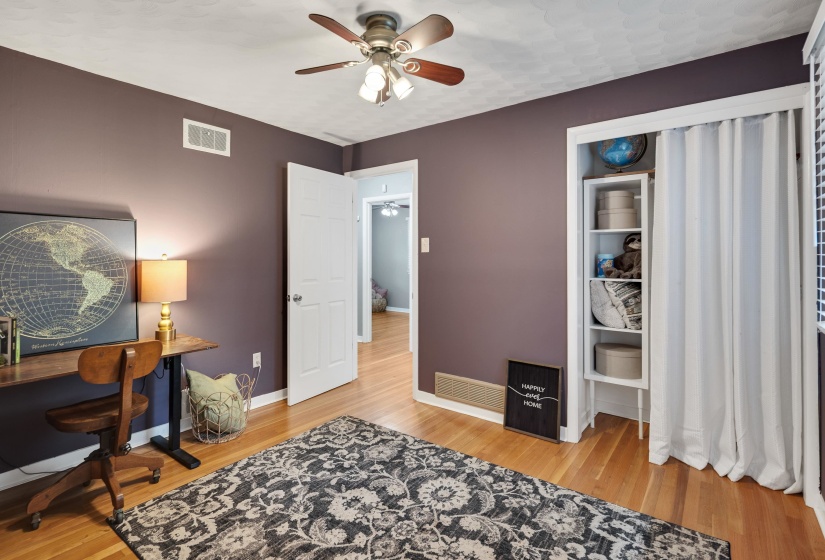 1231 WHITE STATION RD, Memphis, Tennessee 38117, 3 Bedroom Bedrooms, 6 Room Rooms,1 BathroomBathrooms,Residential,For Sale,WHITE STATION,0,10222180