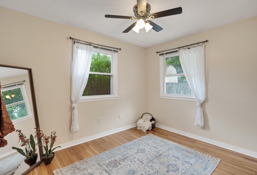 1231 WHITE STATION RD, Memphis, Tennessee 38117, 3 Bedroom Bedrooms, 6 Room Rooms,1 BathroomBathrooms,Residential,For Sale,WHITE STATION,0,10222180