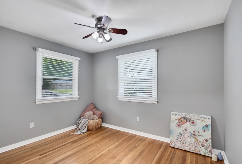 1231 WHITE STATION RD, Memphis, Tennessee 38117, 3 Bedroom Bedrooms, 6 Room Rooms,1 BathroomBathrooms,Residential,For Sale,WHITE STATION,0,10222180