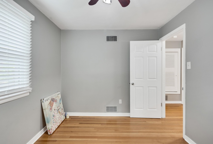 1231 WHITE STATION RD, Memphis, Tennessee 38117, 3 Bedroom Bedrooms, 6 Room Rooms,1 BathroomBathrooms,Residential,For Sale,WHITE STATION,0,10222180