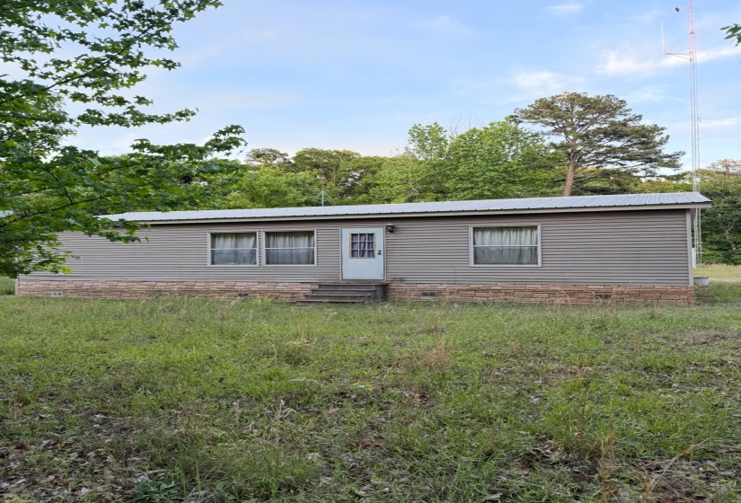 990 RIVER RD, Bolivar, Tennessee 38008-4088, 3 Bedrooms Bedrooms, 5 Rooms Rooms,2 BathroomsBathrooms,Residential,For Sale,RIVER,10222184