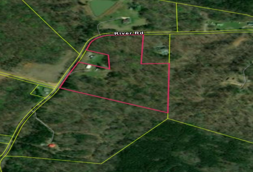 990 RIVER RD, Bolivar, Tennessee 38008-4088, 3 Bedrooms Bedrooms, 5 Rooms Rooms,2 BathroomsBathrooms,Residential,For Sale,RIVER,10222184