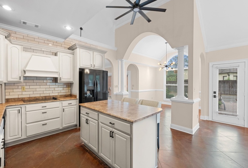 564 FERN MEADOW CV, Cordova, Tennessee 38018, 4 Bedrooms Bedrooms, 8 Rooms Rooms,3 BathroomsBathrooms,Residential,For Sale,FERN MEADOW,10222186
