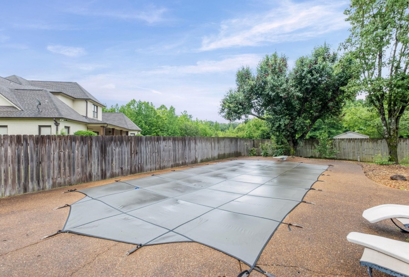 564 FERN MEADOW CV, Cordova, Tennessee 38018, 4 Bedrooms Bedrooms, 8 Rooms Rooms,3 BathroomsBathrooms,Residential,For Sale,FERN MEADOW,10222186