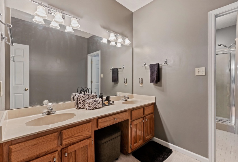 Primary Bath double Vanity, area to dress