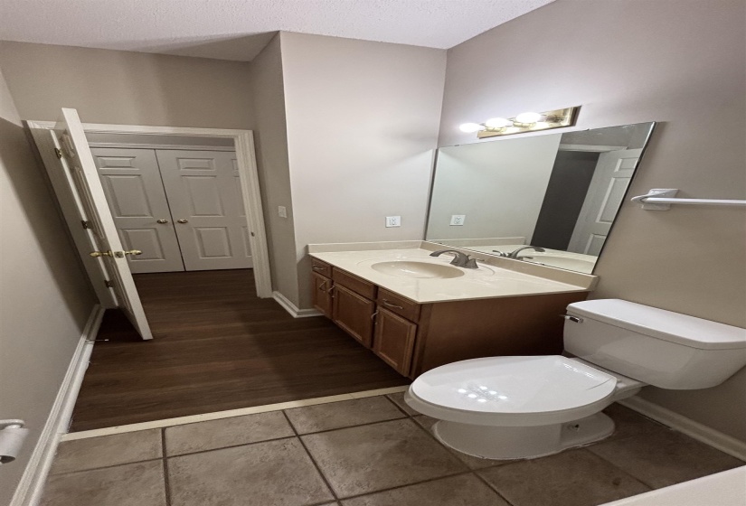 2634 BENDING ELM CV, Memphis, Tennessee 38016, 3 Bedrooms Bedrooms, 5 Rooms Rooms,2 BathroomsBathrooms,Rental Properties,For Sale,BENDING ELM,10222208