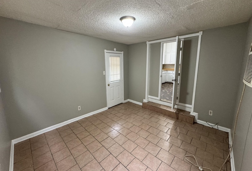 1114 AZALIA ST, Memphis, Tennessee 38106, 4 Bedrooms Bedrooms, 7 Rooms Rooms,1 BathroomBathrooms,Rental Properties,For Sale,AZALIA,10222217