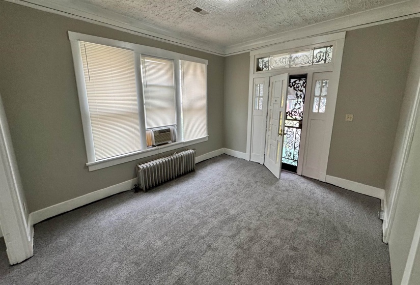 1114 AZALIA ST, Memphis, Tennessee 38106, 4 Bedrooms Bedrooms, 7 Rooms Rooms,1 BathroomBathrooms,Rental Properties,For Sale,AZALIA,10222217