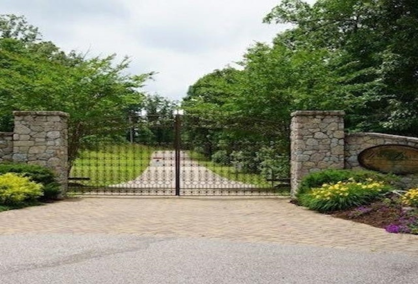 117 RIVERBREEZE DR, Sugar Tree, Tennessee 38380, ,Land,For Sale,RIVERBREEZE,10222209