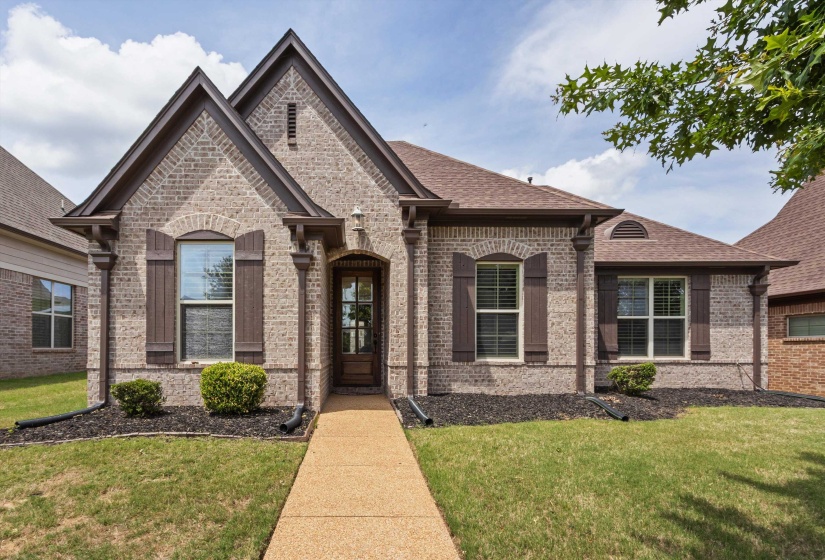 50 ARABELLA CIR, Oakland, Tennessee 38060, 3 Bedroom Bedrooms, 8 Room Rooms,2 BathroomBathrooms,Residential,For Sale,ARABELLA,0,10222199