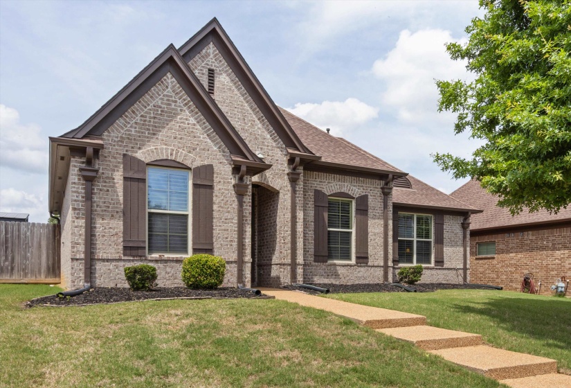 50 ARABELLA CIR, Oakland, Tennessee 38060, 3 Bedroom Bedrooms, 8 Room Rooms,2 BathroomBathrooms,Residential,For Sale,ARABELLA,0,10222199
