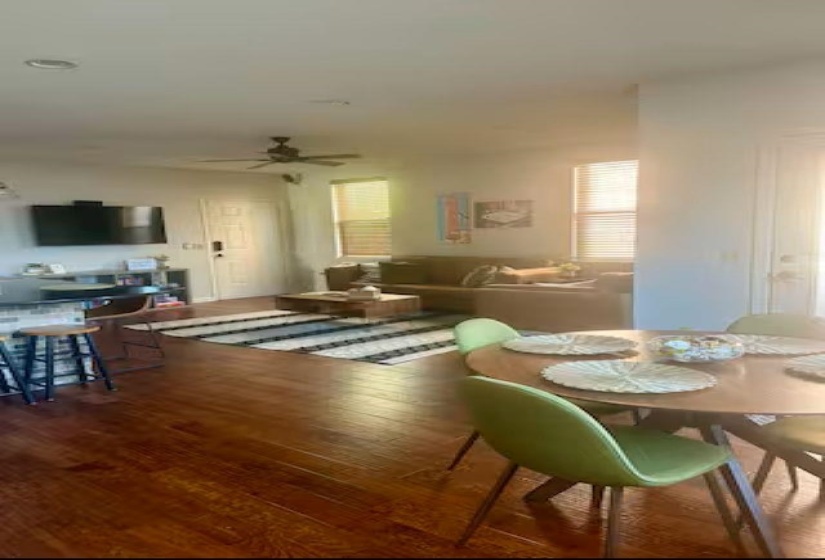 85 VANCE AVE, Memphis, Tennessee 38103, 2 Bedroom Bedrooms, 5 Room Rooms,2 BathroomBathrooms,Residential,For Sale,VANCE,0,10222201