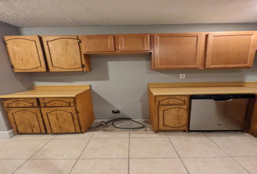 1776 FIRST GREEN DR, Memphis, Tennessee 38116, 3 Bedroom Bedrooms, 6 Room Rooms,2.1 BathroomBathrooms,Residential,For Sale,FIRST GREEN,0,10222204