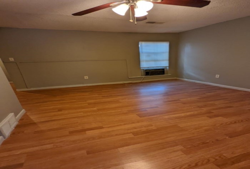 1776 FIRST GREEN DR, Memphis, Tennessee 38116, 3 Bedroom Bedrooms, 6 Room Rooms,2.1 BathroomBathrooms,Residential,For Sale,FIRST GREEN,0,10222204