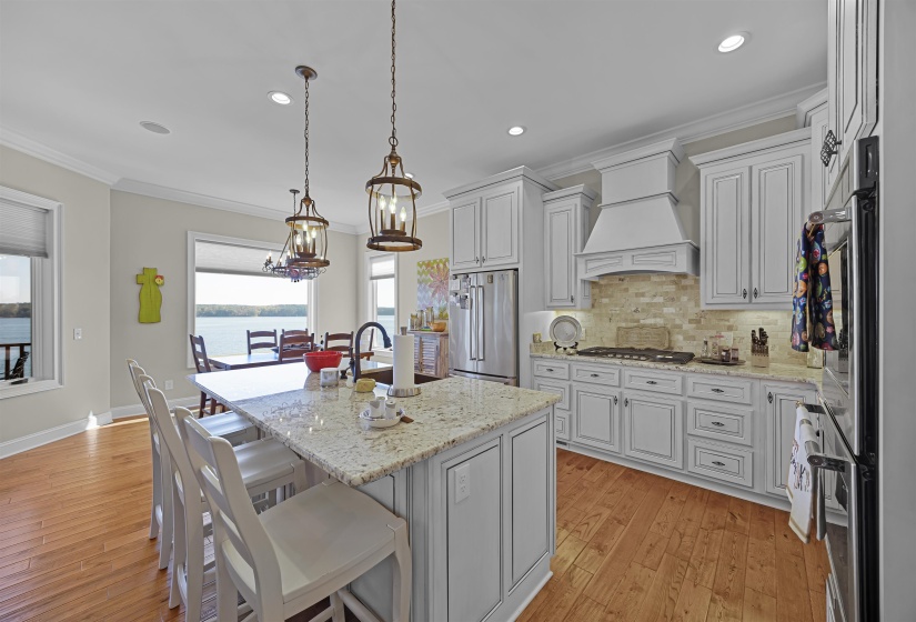45 PINNACLE PT, Savannah, Tennessee 38372, 4 Bedroom Bedrooms, 12 Room Rooms,3.1 BathroomBathrooms,Residential,For Sale,PINNACLE,0,10222205