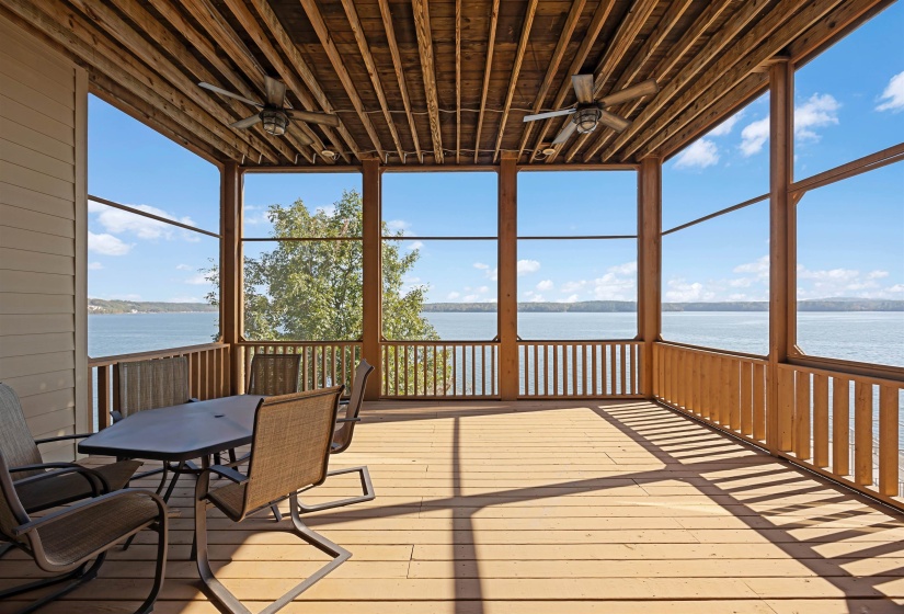45 PINNACLE PT, Savannah, Tennessee 38372, 4 Bedroom Bedrooms, 12 Room Rooms,3.1 BathroomBathrooms,Residential,For Sale,PINNACLE,0,10222205