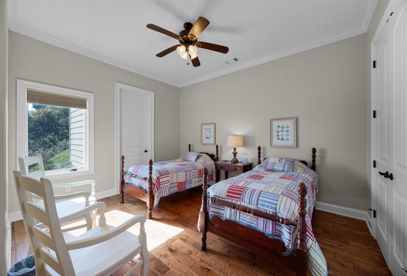 45 PINNACLE PT, Savannah, Tennessee 38372, 4 Bedroom Bedrooms, 12 Room Rooms,3.1 BathroomBathrooms,Residential,For Sale,PINNACLE,0,10222205