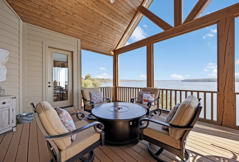 45 PINNACLE PT, Savannah, Tennessee 38372, 4 Bedroom Bedrooms, 12 Room Rooms,3.1 BathroomBathrooms,Residential,For Sale,PINNACLE,0,10222205