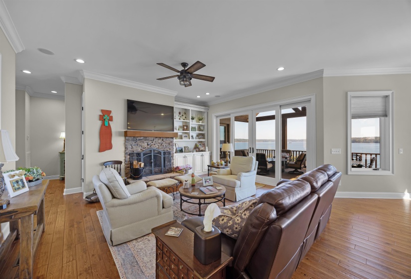 45 PINNACLE PT, Savannah, Tennessee 38372, 4 Bedroom Bedrooms, 12 Room Rooms,3.1 BathroomBathrooms,Residential,For Sale,PINNACLE,0,10222205