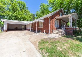 1002 TUCKER ST, Dyersburg, Tennessee 38024, 3 Bedroom Bedrooms, 8 Room Rooms,1 BathroomBathrooms,Residential,For Sale,TUCKER,0,10222206 1002 TUCKER ST, Dyersburg, Tennessee 38024, 3 Bedroom Bedrooms, 8 Room Rooms,1 BathroomBathrooms,Residential,For Sale,TUCKER,0,10222206