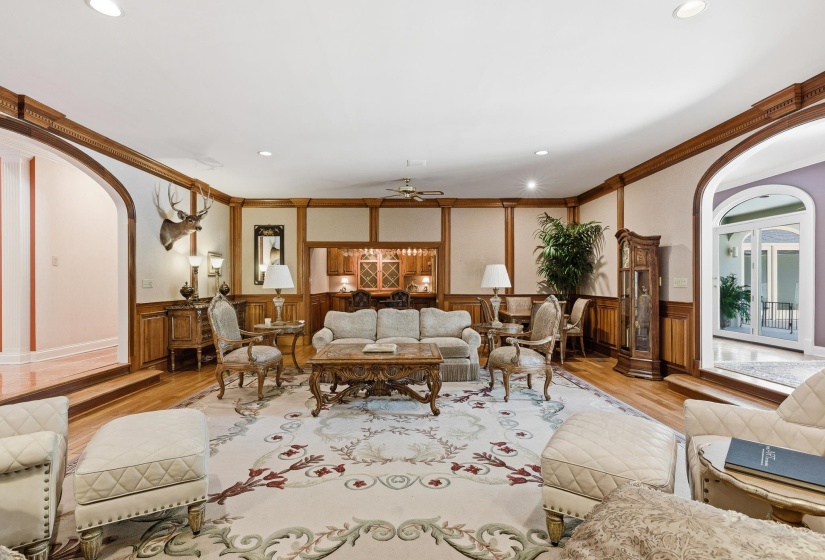 425 SWEETBRIER RD, Memphis, Tennessee 38120, 4 Bedroom Bedrooms, 12 Room Rooms,5.3 BathroomBathrooms,Residential,For Sale,SWEETBRIER,0,10222210