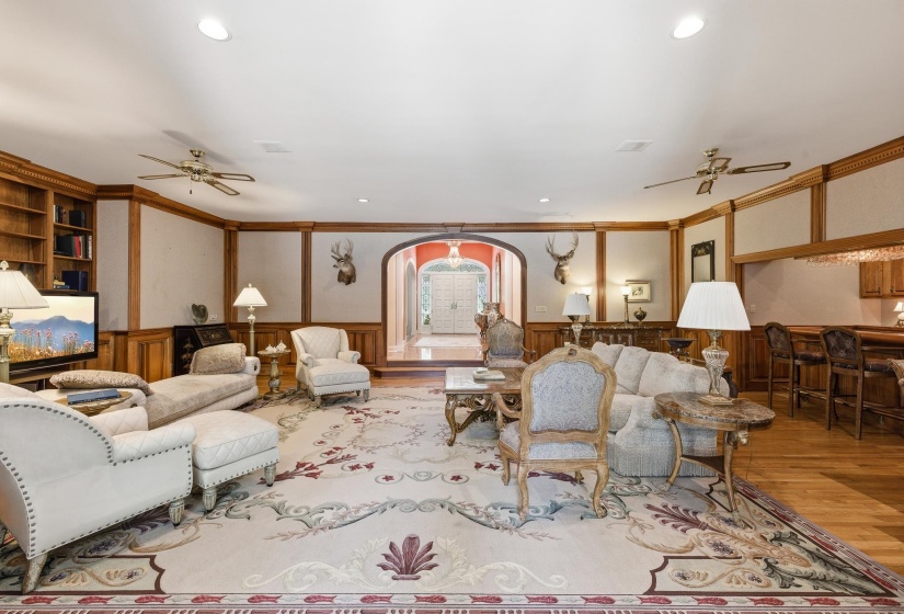 425 SWEETBRIER RD, Memphis, Tennessee 38120, 4 Bedroom Bedrooms, 12 Room Rooms,5.3 BathroomBathrooms,Residential,For Sale,SWEETBRIER,0,10222210