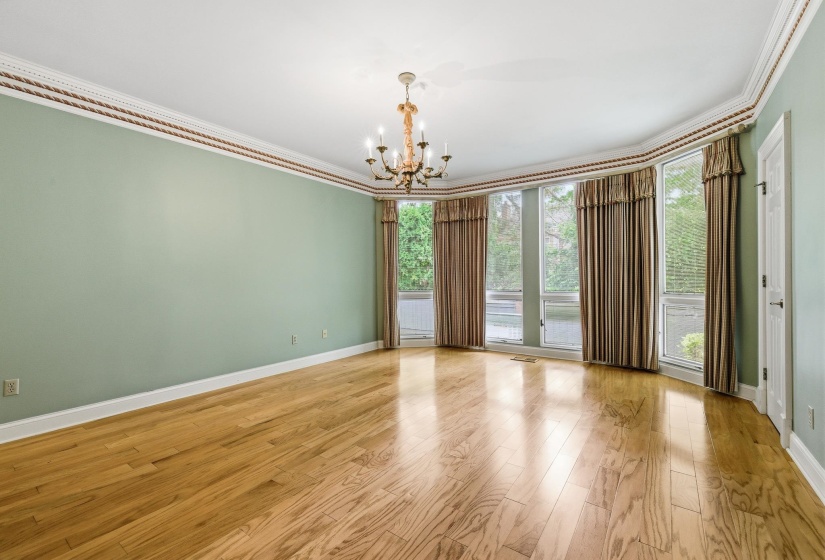 425 SWEETBRIER RD, Memphis, Tennessee 38120, 4 Bedroom Bedrooms, 12 Room Rooms,5.3 BathroomBathrooms,Residential,For Sale,SWEETBRIER,0,10222210