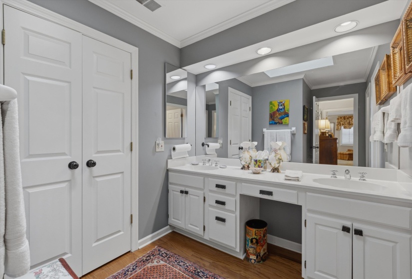 474 KINGSGATE LN, Memphis, Tennessee 38117, 4 Bedroom Bedrooms, 8 Room Rooms,2.1 BathroomBathrooms,Residential,For Sale,KINGSGATE,0,10222212