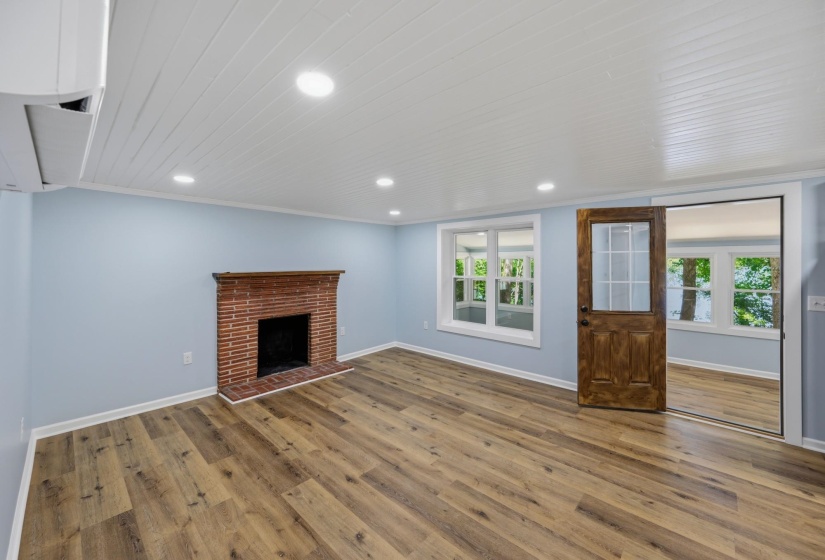 549 LITTLE JACKSON LN, Parsons, Tennessee 38363, 2 Bedroom Bedrooms, 6 Room Rooms,1 BathroomBathrooms,Residential,For Sale,LITTLE JACKSON,0,10222214