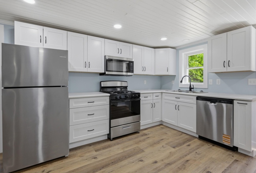 549 LITTLE JACKSON LN, Parsons, Tennessee 38363, 2 Bedroom Bedrooms, 6 Room Rooms,1 BathroomBathrooms,Residential,For Sale,LITTLE JACKSON,0,10222214