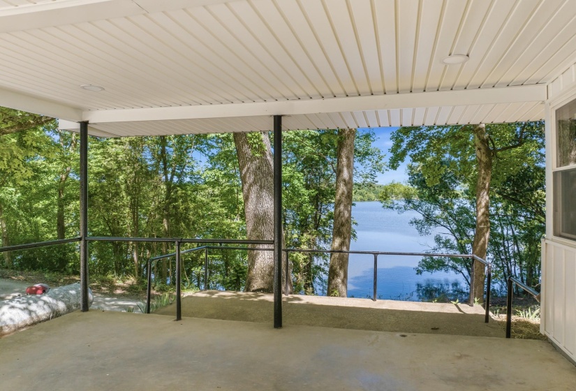 549 LITTLE JACKSON LN, Parsons, Tennessee 38363, 2 Bedroom Bedrooms, 6 Room Rooms,1 BathroomBathrooms,Residential,For Sale,LITTLE JACKSON,0,10222214