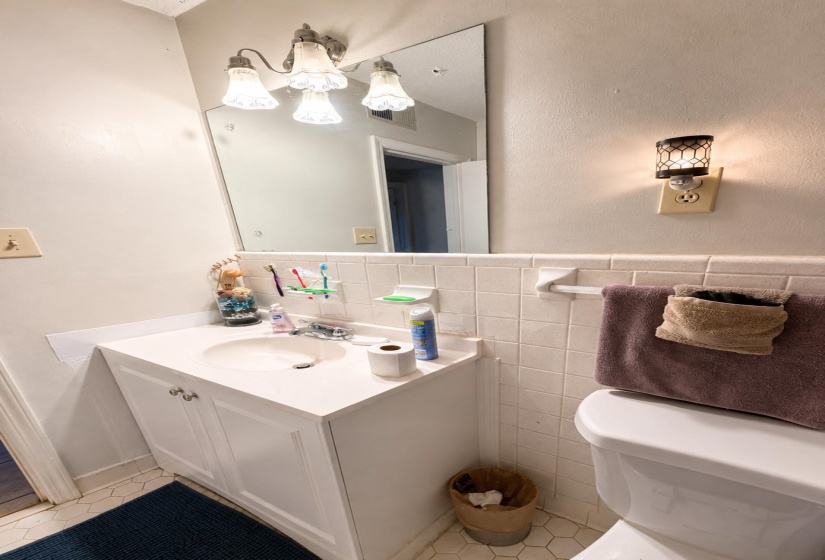 3873 DANTE AVE, Memphis, Tennessee 38128, 3 Bedroom Bedrooms, 6 Room Rooms,1.1 BathroomBathrooms,Residential,For Sale,DANTE,0,10222225