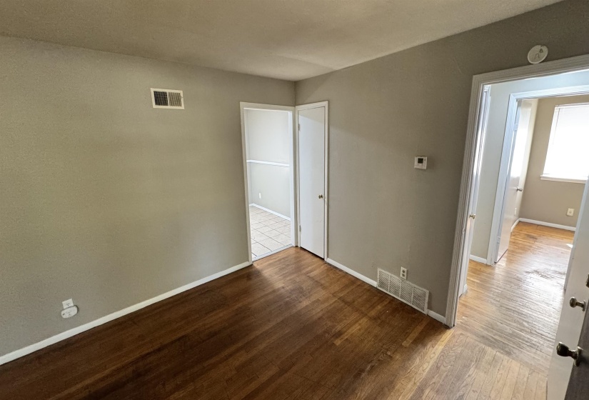 3056 ARRENDALE ST, Memphis, Tennessee 38118, 3 Bedrooms Bedrooms, 5 Rooms Rooms,1 BathroomBathrooms,Rental Properties,For Sale,ARRENDALE,10222264
