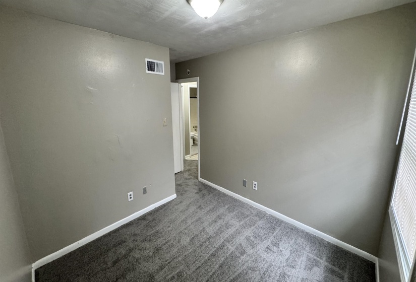 4748 SCOTTSDALE AVE, Memphis, Tennessee 38118, 3 Bedrooms Bedrooms, 5 Rooms Rooms,1.1 BathroomsBathrooms,Rental Properties,For Sale,SCOTTSDALE,10222268