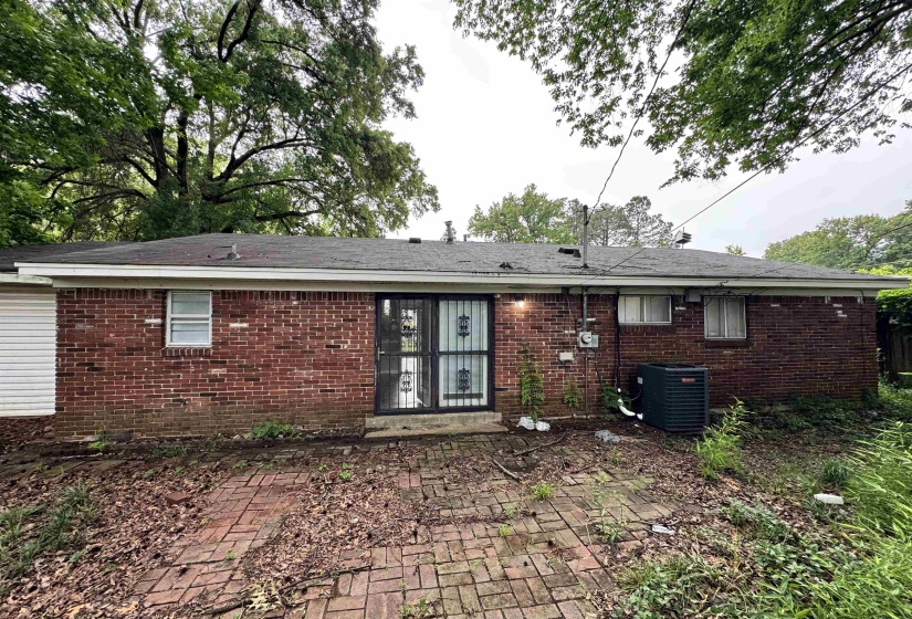 4748 SCOTTSDALE AVE, Memphis, Tennessee 38118, 3 Bedrooms Bedrooms, 5 Rooms Rooms,1.1 BathroomsBathrooms,Rental Properties,For Sale,SCOTTSDALE,10222268