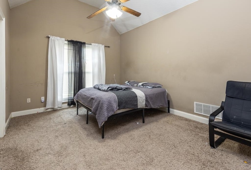 80 EASLEY CT, Munford, Tennessee 38058, 4 Bedrooms Bedrooms, 8 Rooms Rooms,3.1 BathroomsBathrooms,Residential,For Sale,EASLEY,10222245