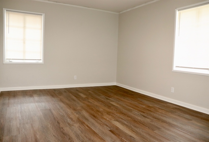 Memphis, Tennessee 38111, 3 Bedrooms Bedrooms, 6 Rooms Rooms,1 BathroomBathrooms,Residential,For Sale,10222253